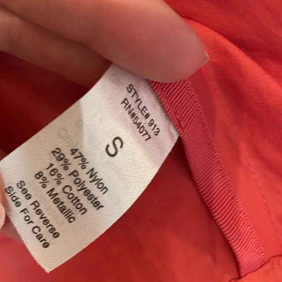 CAbi 913 coral orange cropped moto scooter jacket size small spring jacket EUC - Picture 6 of 7